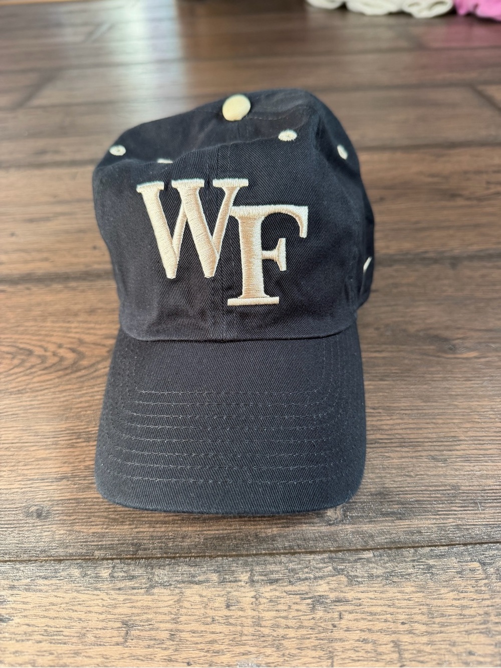 Wakeforest  Embroidered Black Baseball Cap - Unbranded